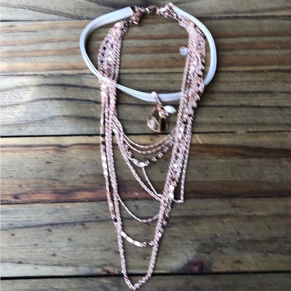 34- White House Black Market Faux Leather Rose Gold Tiered Drop Choker! NWOT - Picture 3 of 8